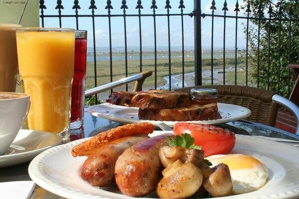 Restaurants Close To Allhallows